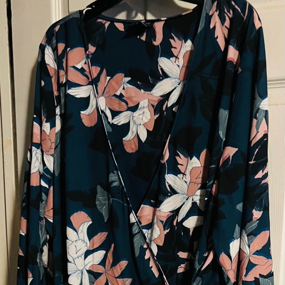 City Chic Wrap around dress